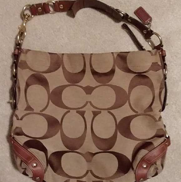 Coach Handbags - Like new Coach tote bag